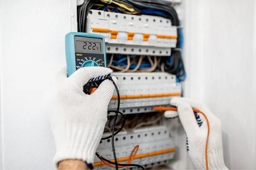 electrician burbank california testing electrical panel